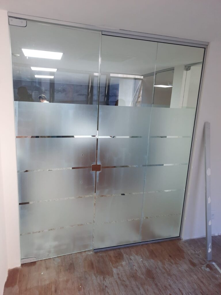 Projeto de película decorativa em vidro